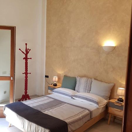 Bellissima Camera Carolina23 Bed and Breakfast Levanto Exterior foto
